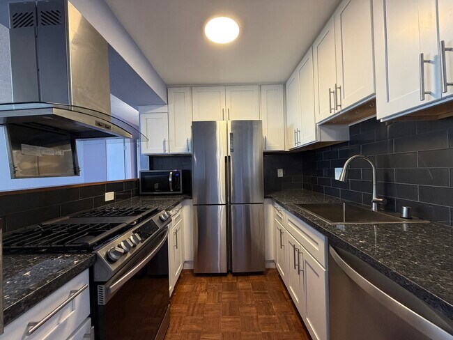 Photo - 801 Franklin St Unit 104