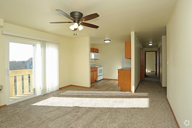 3BR, 2BA