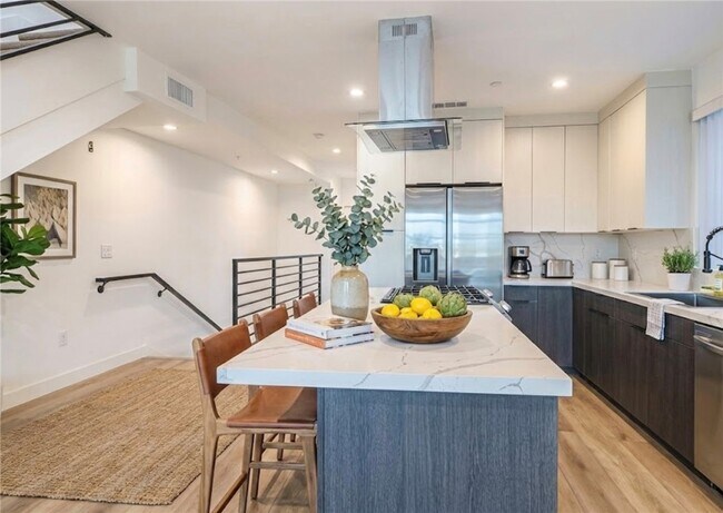 Photo - 1704 Redondo Blvd