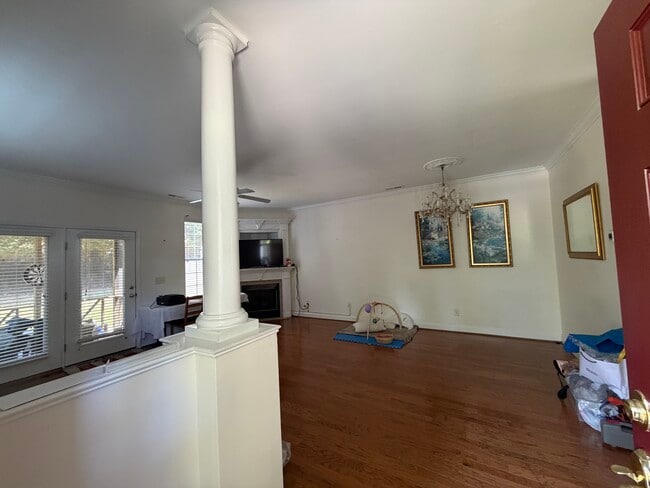 Photo - 2320 Madison Green Dr