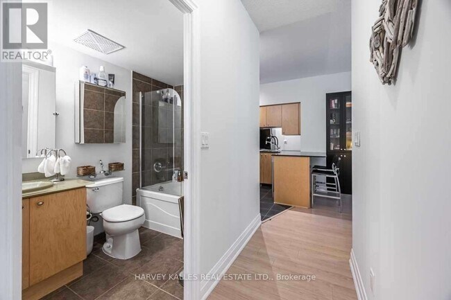 Photo - 8 Scollard St Unit 201