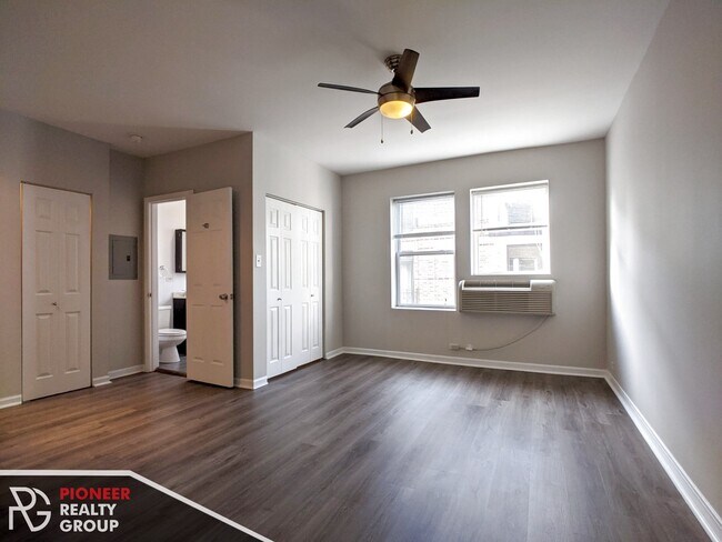 Photo - 1627 N Humboldt Blvd