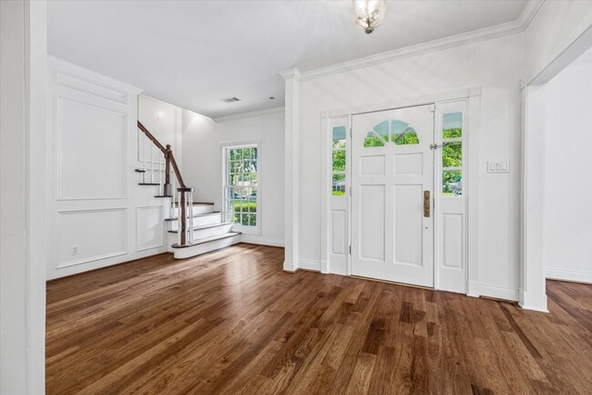 Photo - 5210 Meadow Lake Ln