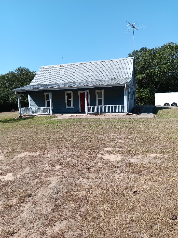 Photo - 1043 Buck Rd