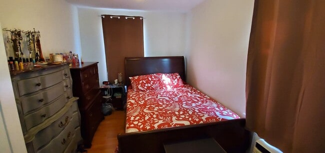 Bedroom - 1106 Olivia St Unit Upstairs Apt