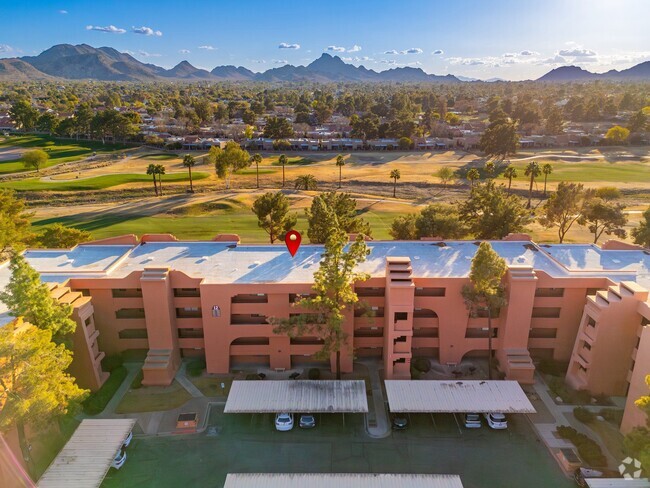Building Photo - 12212 N Paradise Vlg Pkwy S Rental