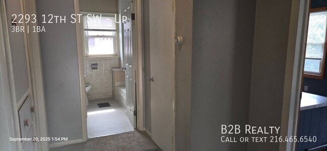 Photo - 2293 12th St SW Unidad Up