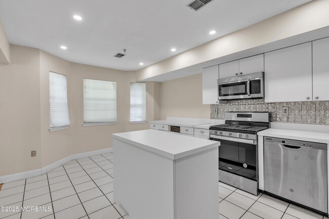 Photo - 2106 Grassy Hollow Dr