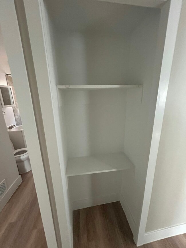 13723 Mapleridge St Unit 1st Floor
