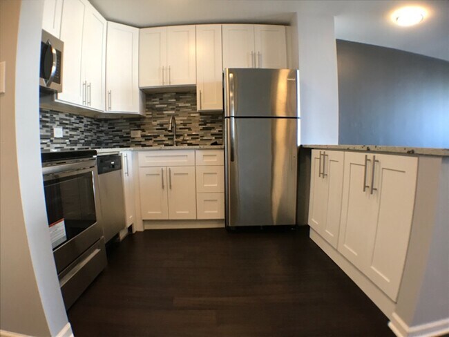Photo - 1360 N Sandburg Ter Unit 1806