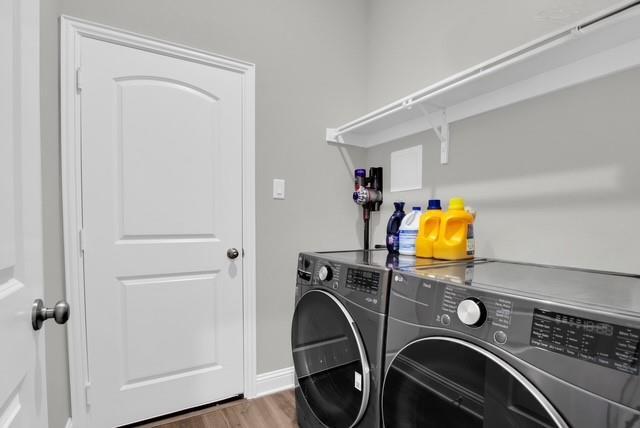 Photo - 347 Saltmeadow Ln