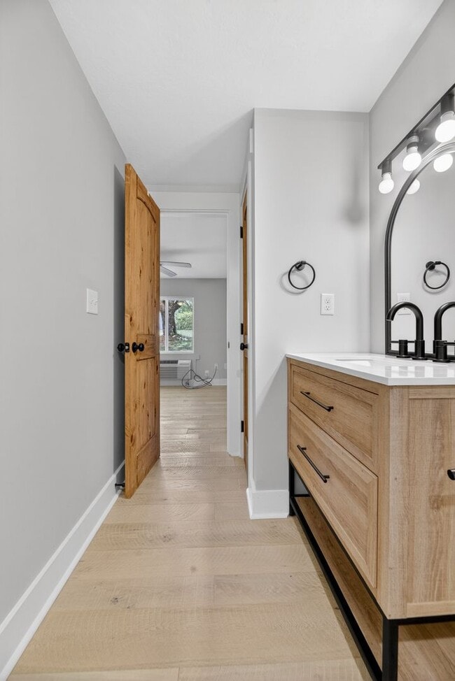 Photo - Beautifully Renovated Home in Southside – Prime Location!