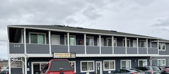 Building Photo - 118nLi - Nyhus Unit F Rental