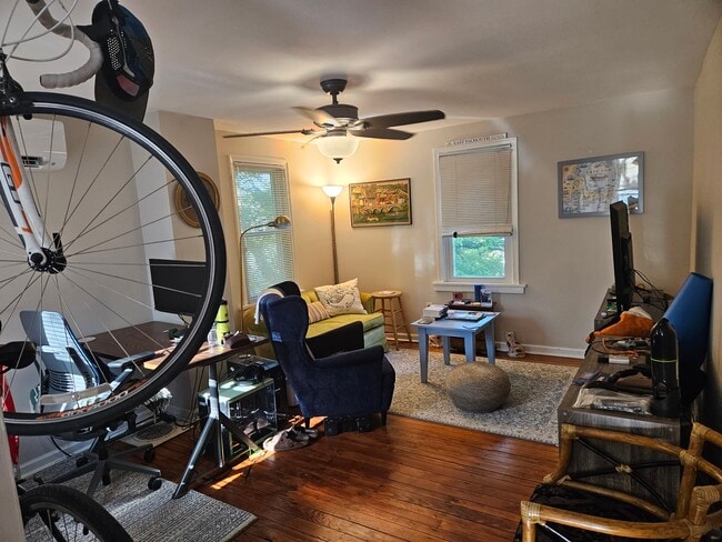 Photo - 266 Old Eagle School Rd Unidad 266 Old Eagle School Rd, 2nd Floor