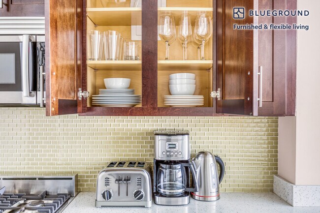 Photo - 225 E 63rd St Unidad SI FL6-ID327