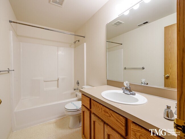 Photo - Tsou06 Unit A