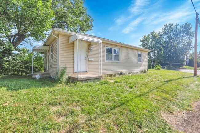 Photo - 307 S Wheatland Ave
