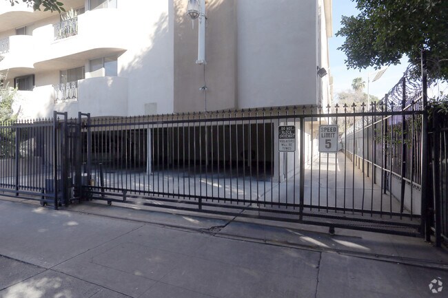 Photo - 740 S Hobart Blvd