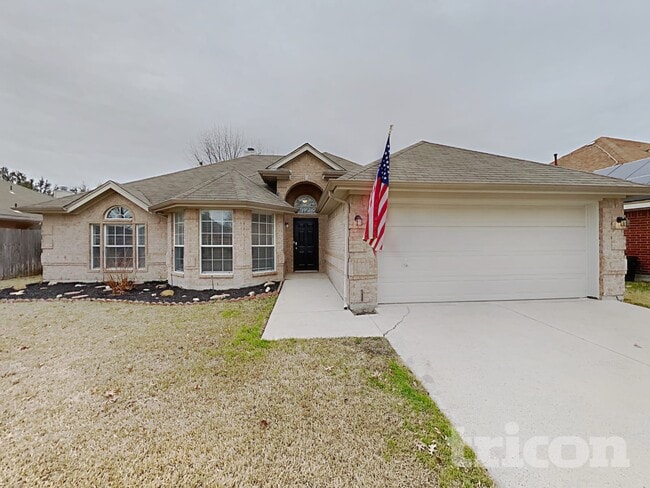 Building Photo - 1013 Kingsley Dr