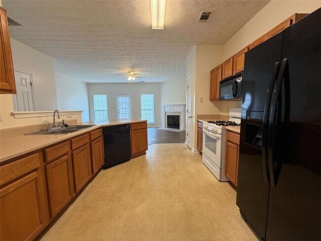 Photo - 644 Kenridge Dr