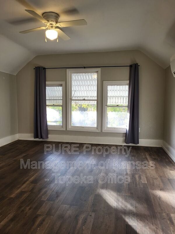 Photo - 1620 SW College Ave