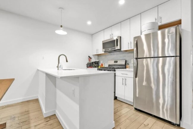 2 bedroom in Brooklyn NY 11207 - 2 bedroom in Brooklyn NY 11207 Casa Adosada