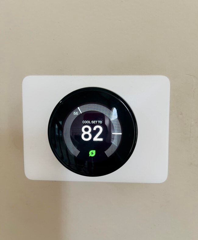 Photo - 218 Woodland Park Cir