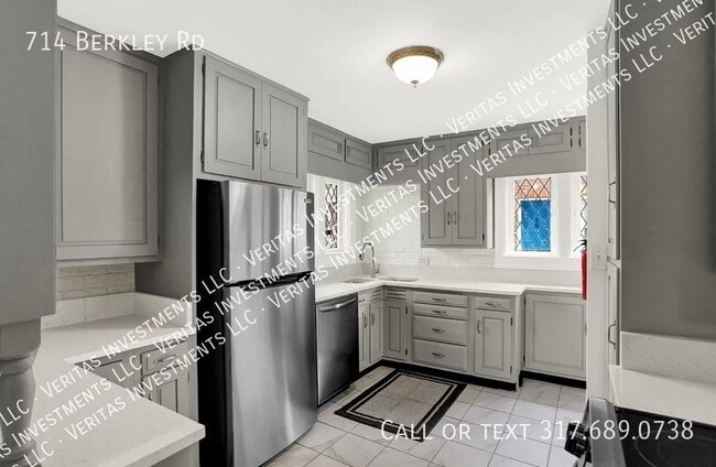 Photo - 714 Berkley Rd