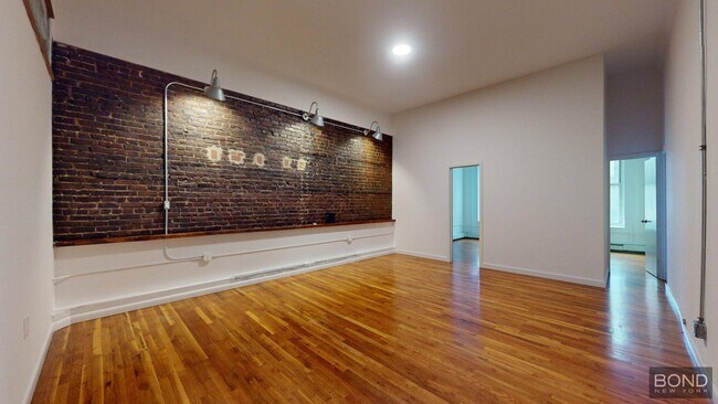 Photo - 816 Broadway Apartment Unit 2nd Floor