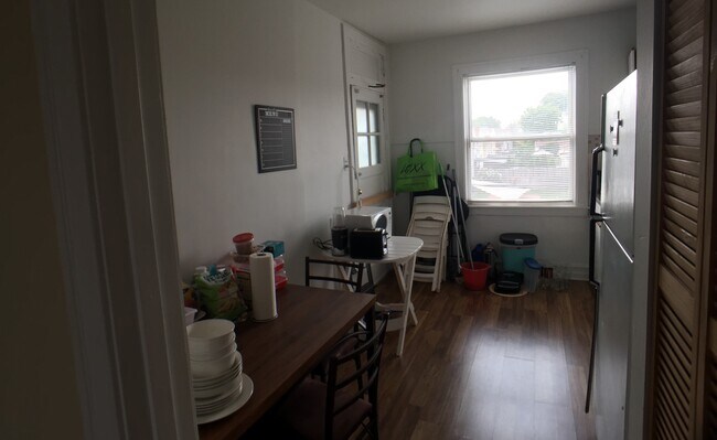 Photo - 2544 N Kilbourn Ave Unit 2