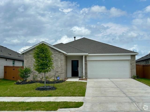 Building Photo - 1215 Shady Pnes Dr Rental