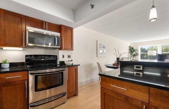 Photo - 1600 Beacon St Unit 808