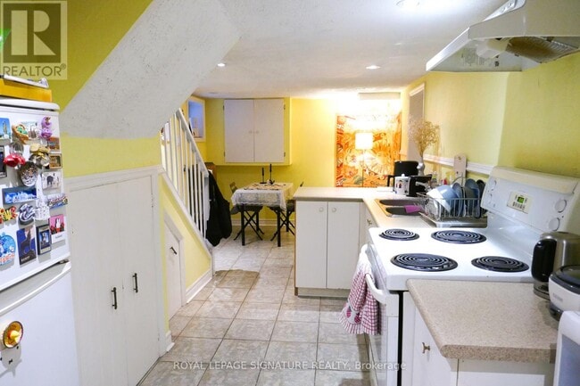 Photo - 1026 Ossington Ave