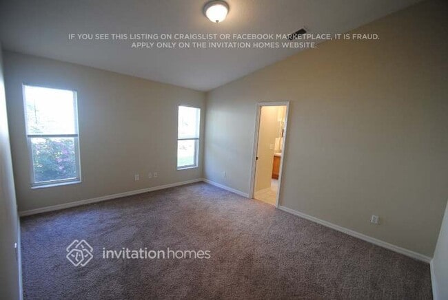 Photo - 25840 Aberdovey Ave