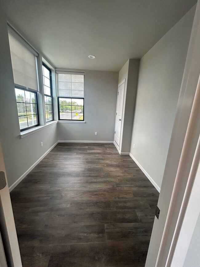 1370 SW Obsidian Ave