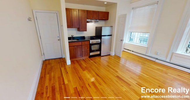Building Photo - 22 Joy St Unit 3 Rental