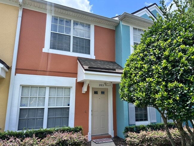 Building Photo - 12311 Kensington Lakes Dr