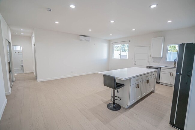 Photo - Stunning 3-Bedroom Single-Story ADU in Granada Hills!