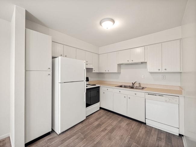 Kitchen With Pantry Space - Miller West Apartments