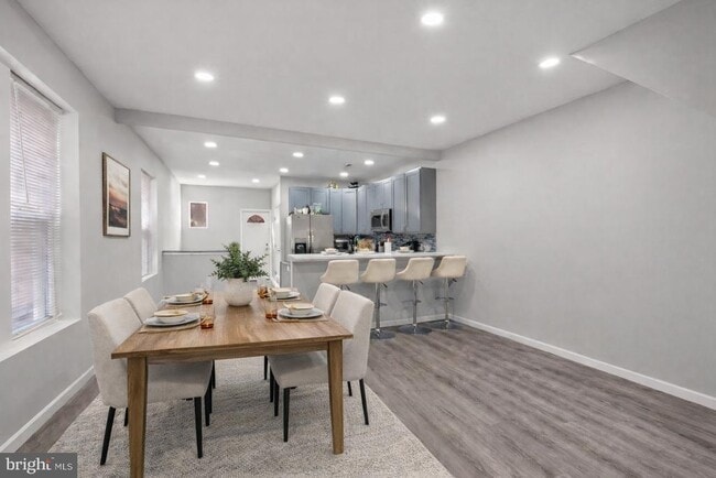 Photo - 4928 Florence Ave