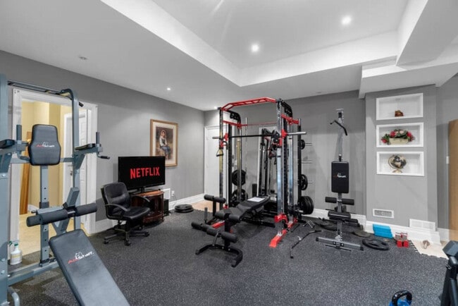 Photo - 680 Browns Line Unité SI ID1403794P