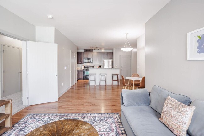 Photo - 121 E Freedom Way Unidad ID1257388P