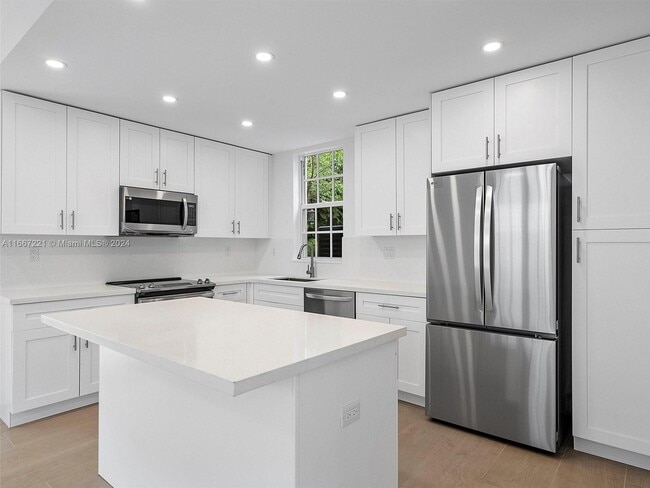 Photo - 112 Florida Ave