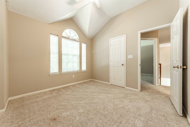 Photo - 2608 Leroy St