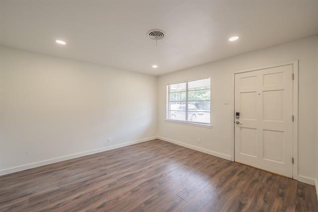 Photo - 2021 Glen Haven Dr