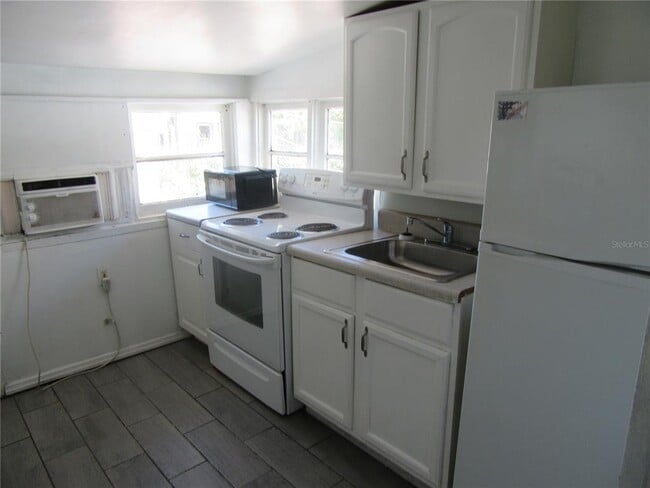 Photo - 524 3rd St N Unit D