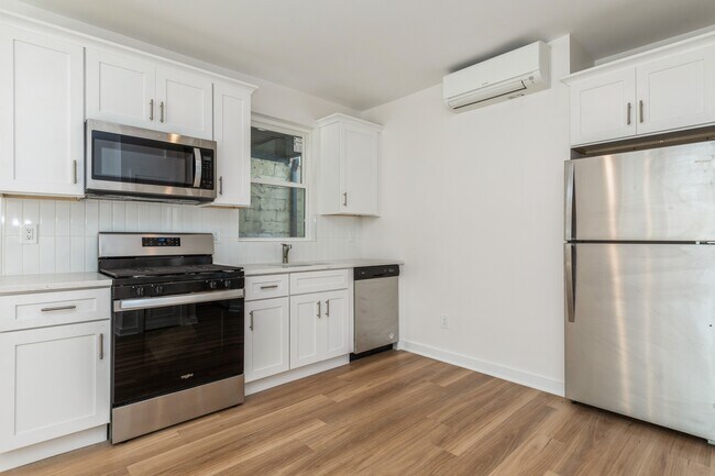 Huge Kitchen - 164 Glenwood Ave Apartamentos Unidad 101