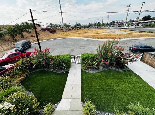 Photo - 823 W Orange St Unidad 4