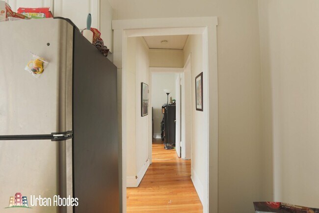 Photo - 816 W Cornelia Ave Unidad A 1