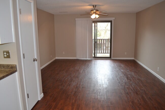 Photo - 430 Woodside Trail Unit 18